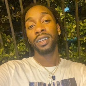 Meet your Posher, Christopher